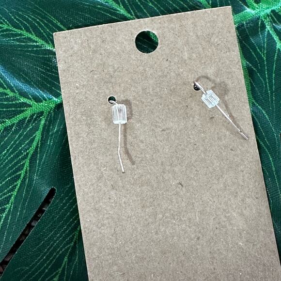 BOGO FREE TRIANGLE CRYSTAL DROP ROSE GOLD EARRINGS - Picture 7 of 7